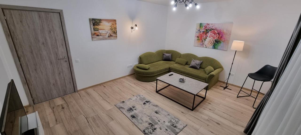 Ap Moden 3 Apartment Brasov Ngoại thất bức ảnh